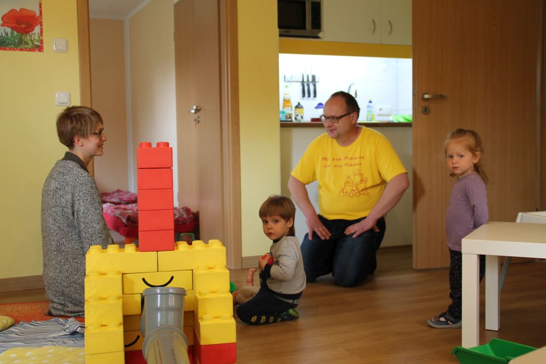 die IKS zu Gast bei den Klitzekleinen Strolchen